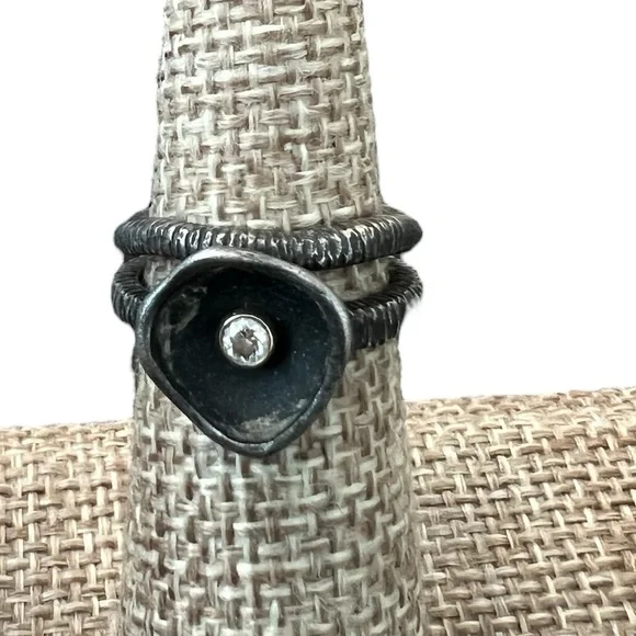 sarah graham confluence single cup diamond ring